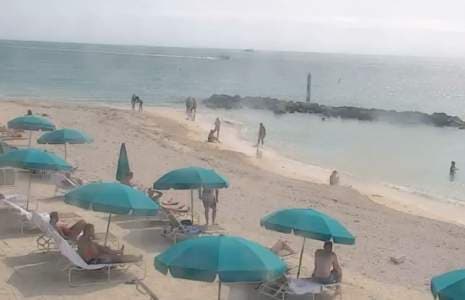 Fort Zachary Taylor Live Beach Cam